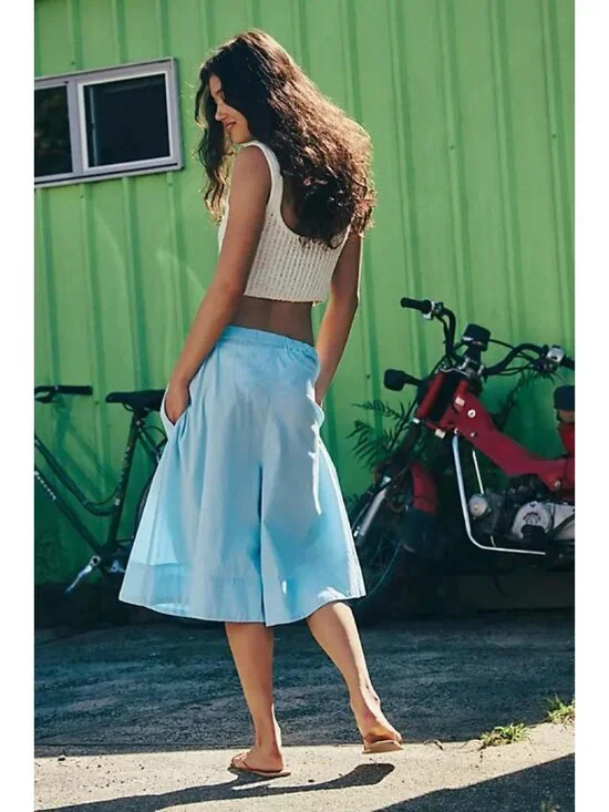 NWT Free People Menorca Slouchy Capris Shorts Small - Picture 2 of 4